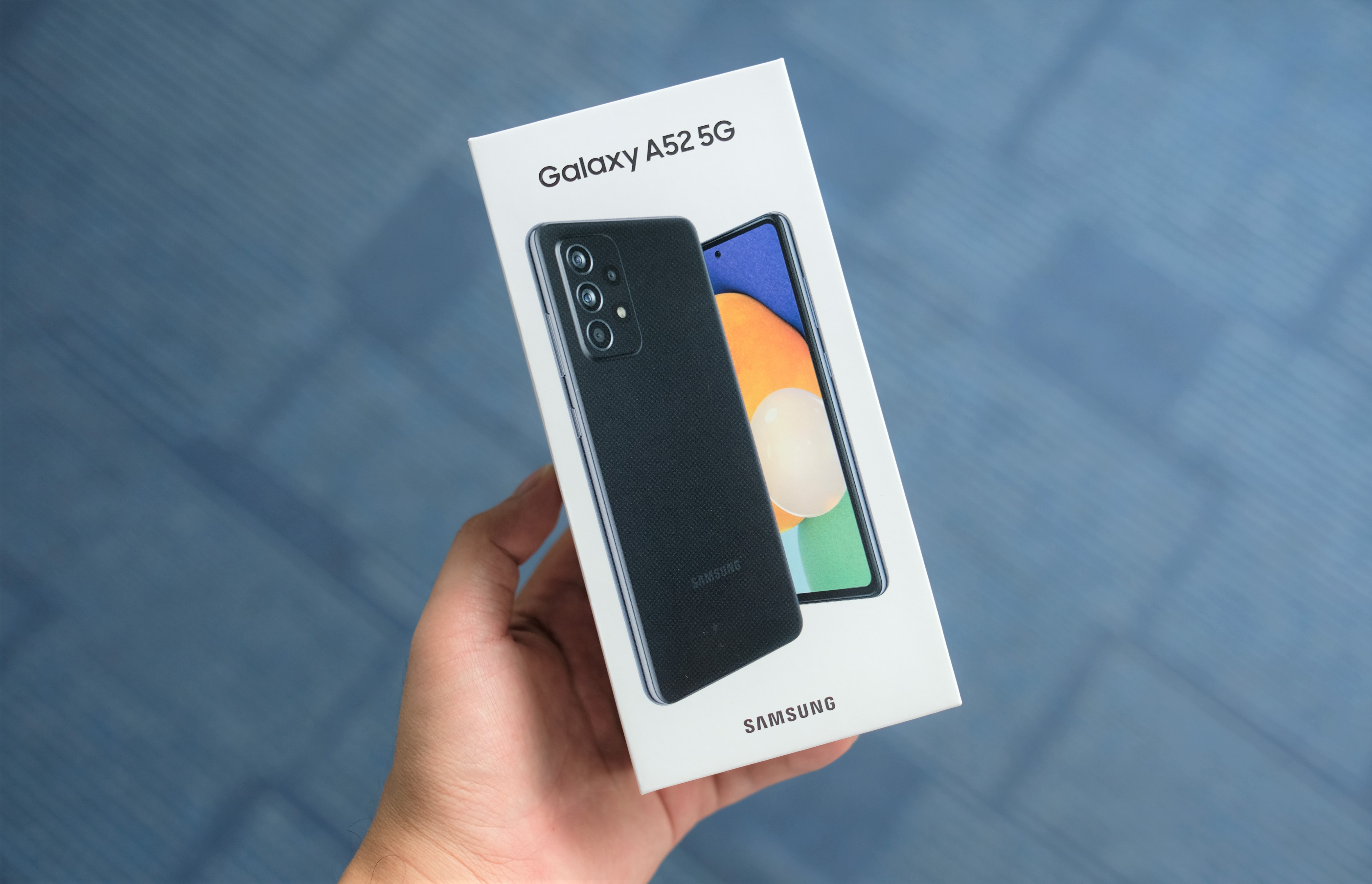 Smartphone moi len ke anh 1