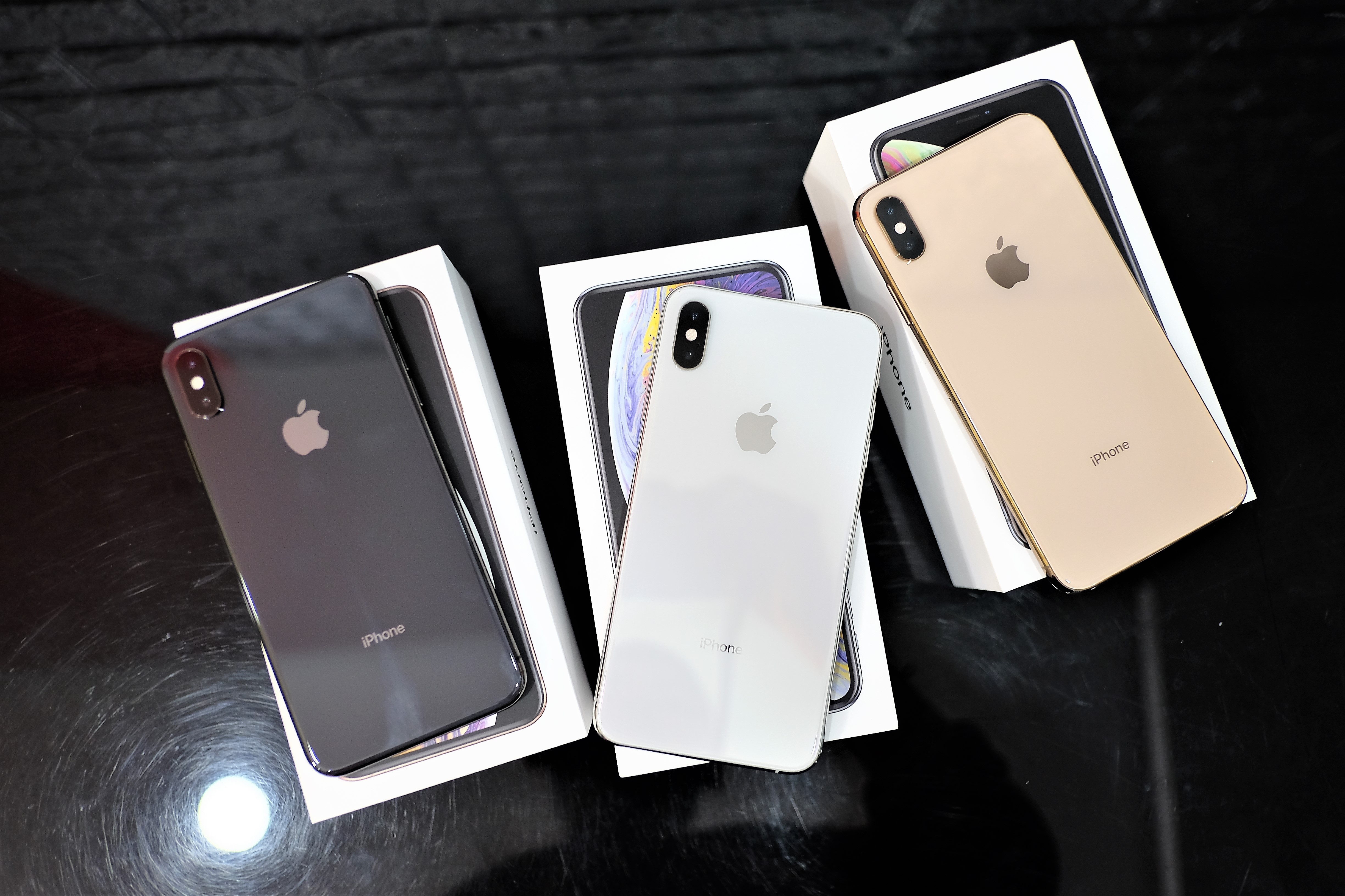 smartphone giam gia mua thap diem anh 2