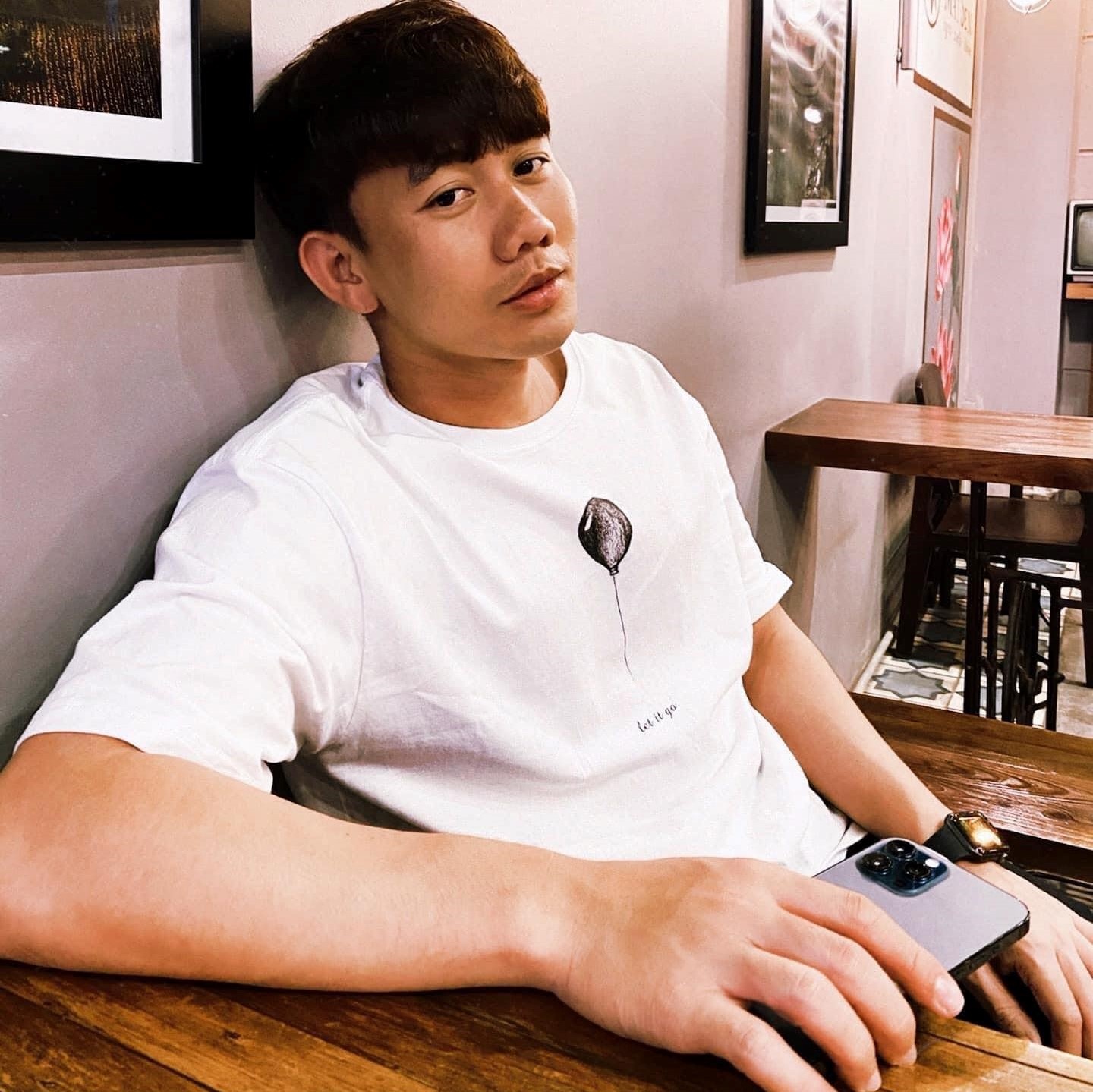 Dan sao HAGL dung iPhone anh 9