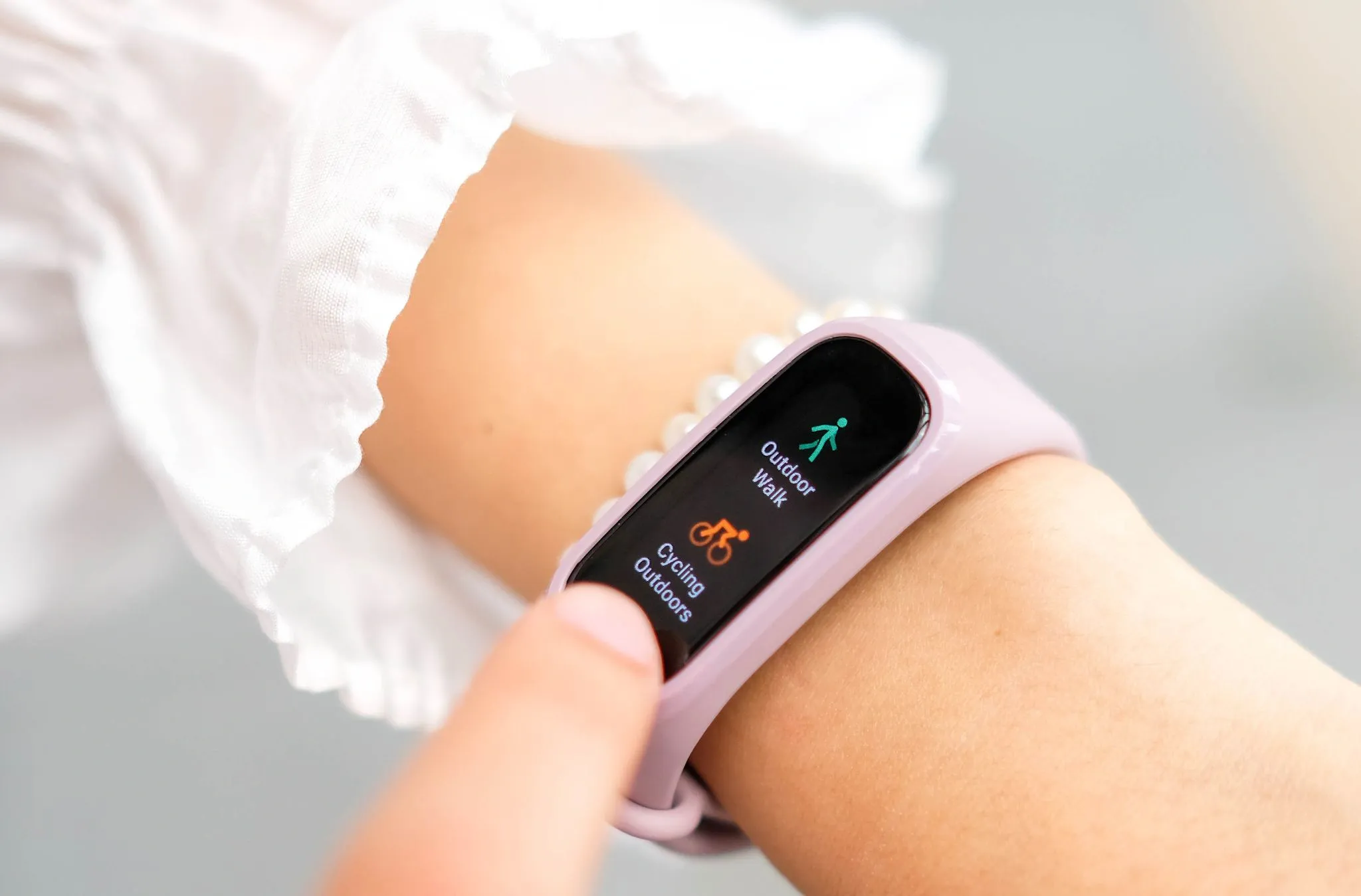 Vong deo tay thong minh dang mua anh 4