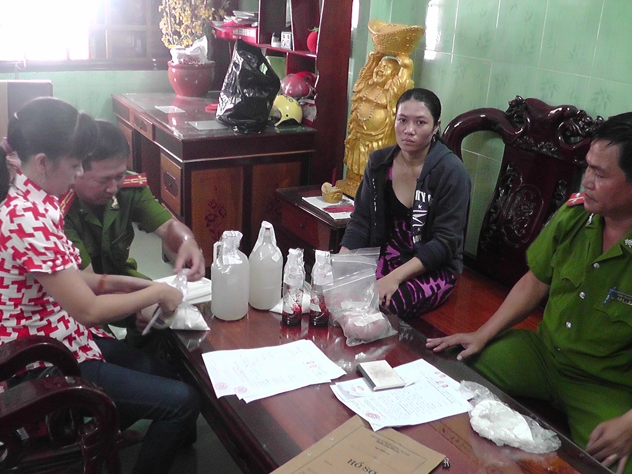 Co so san xuat cha ca co chua chat gay ung thu hinh anh