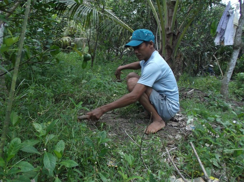 Ông Hường tâm sự: “Nếu trong 3 ngày tui không đi làm, chắc là cả nhà phải chịu đói”.
