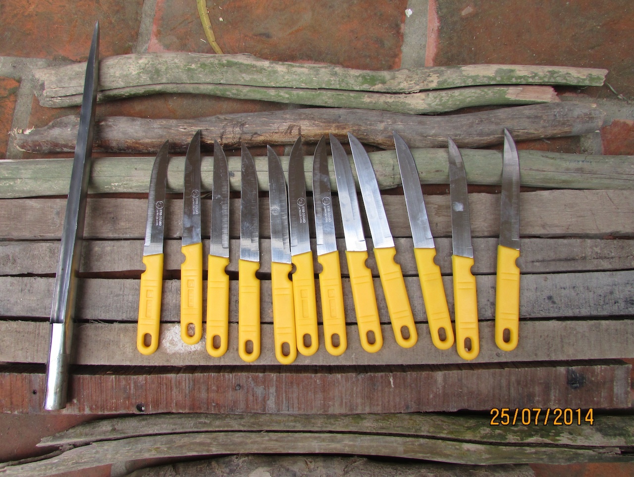 Tang vật thu giữ.