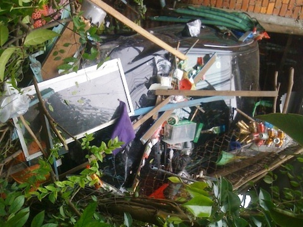 Vụ tai nạn làm một người tử vong và hai người bị thương nặng.