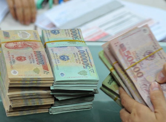 Nu nhan vien buu cuc tham o tren 1,4 ty dong hinh anh
