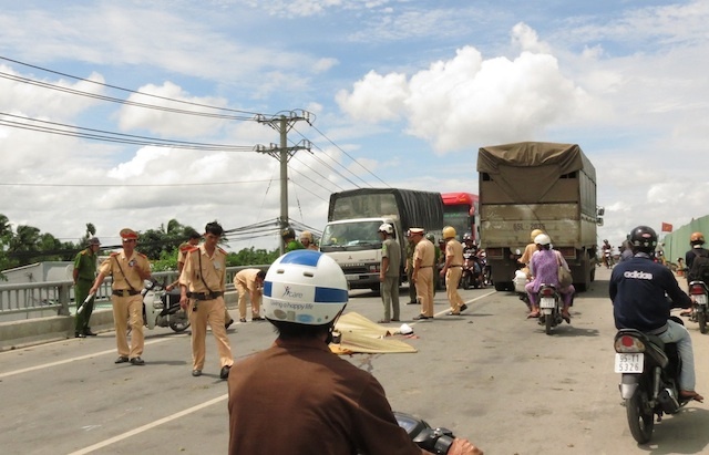 Hiện trường vụ tai nạn thương tâm.