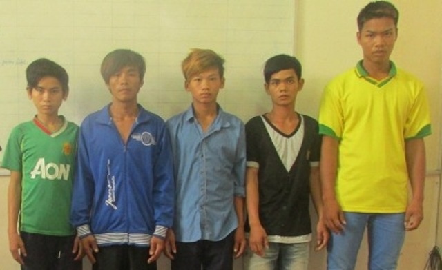 Be trai 11 tuoi cung dong bon gay 4 vu trom xe o mien Tay hinh anh