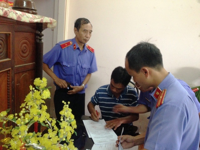 Cơ quan điều tra cũng đang xem xét hành vi của các cá nhân khác có liên quan.