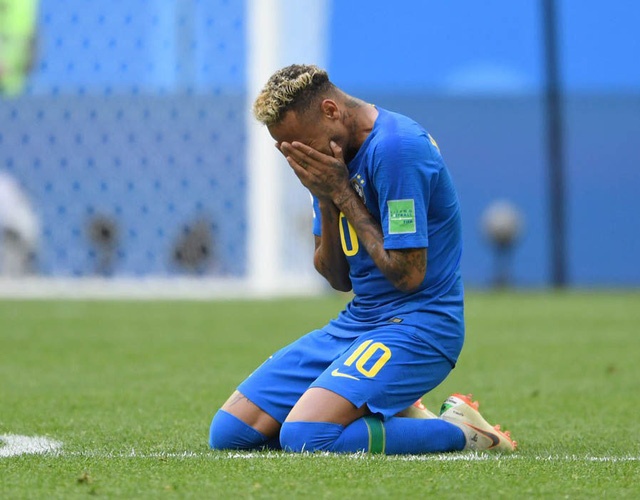 Neymar noi ve giot nuoc mat hanh phuc khi Brazil gianh chien thang hinh anh