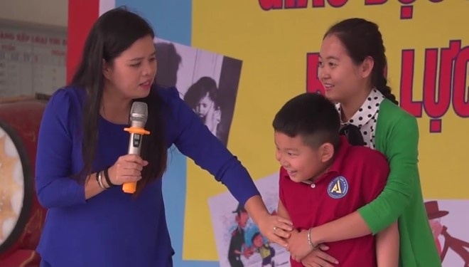 Học sinh lén lút quan hệ tình dục ảnh 2 Hoc sinh len lut quan he tinh duc anh 2