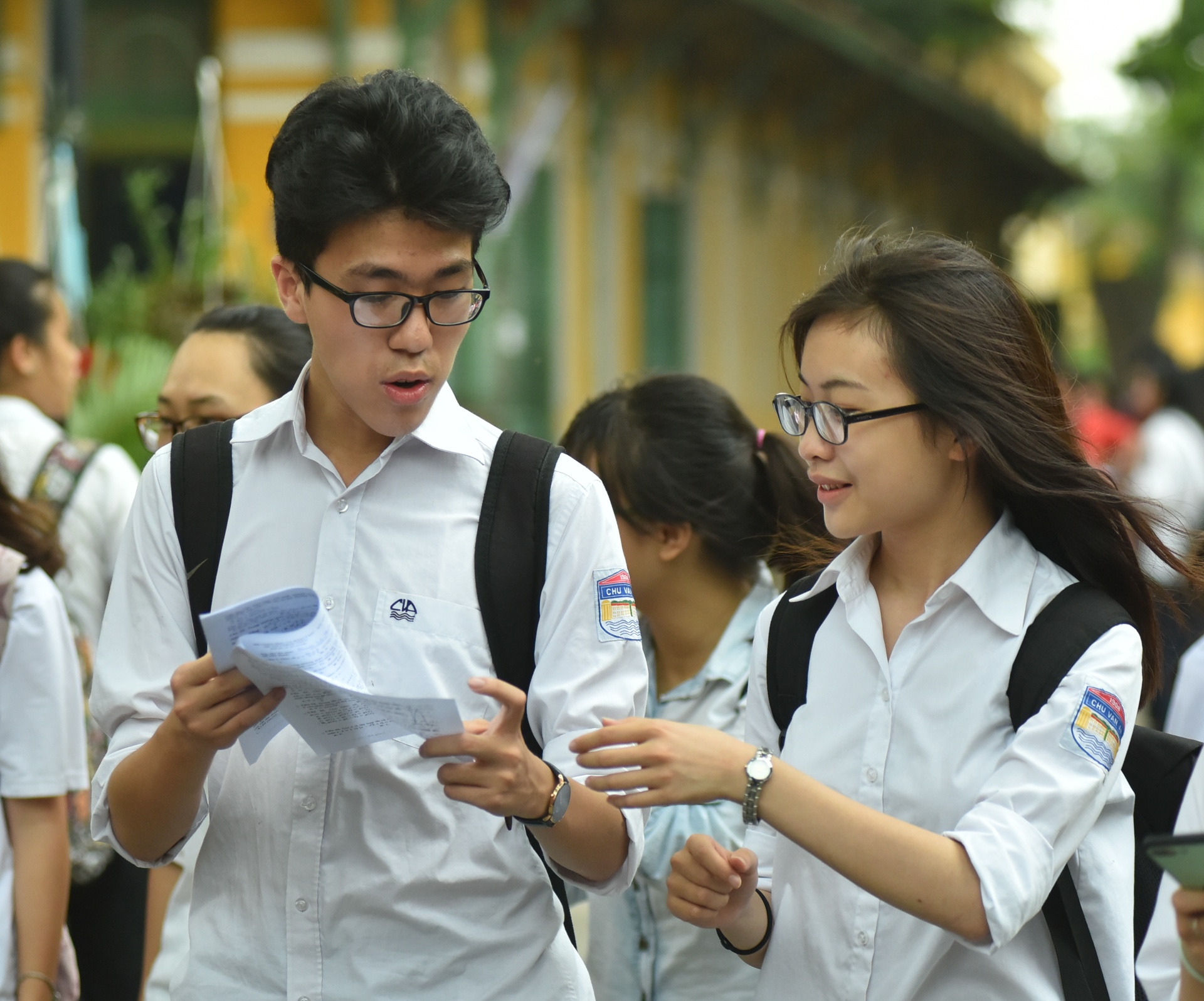 Co nen chon nganh hoc vi 'nha xin duoc viec'? hinh anh