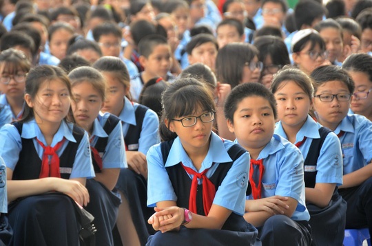 Khong thi lop 6, truong 'diem' xet tuyen ra sao? hinh anh