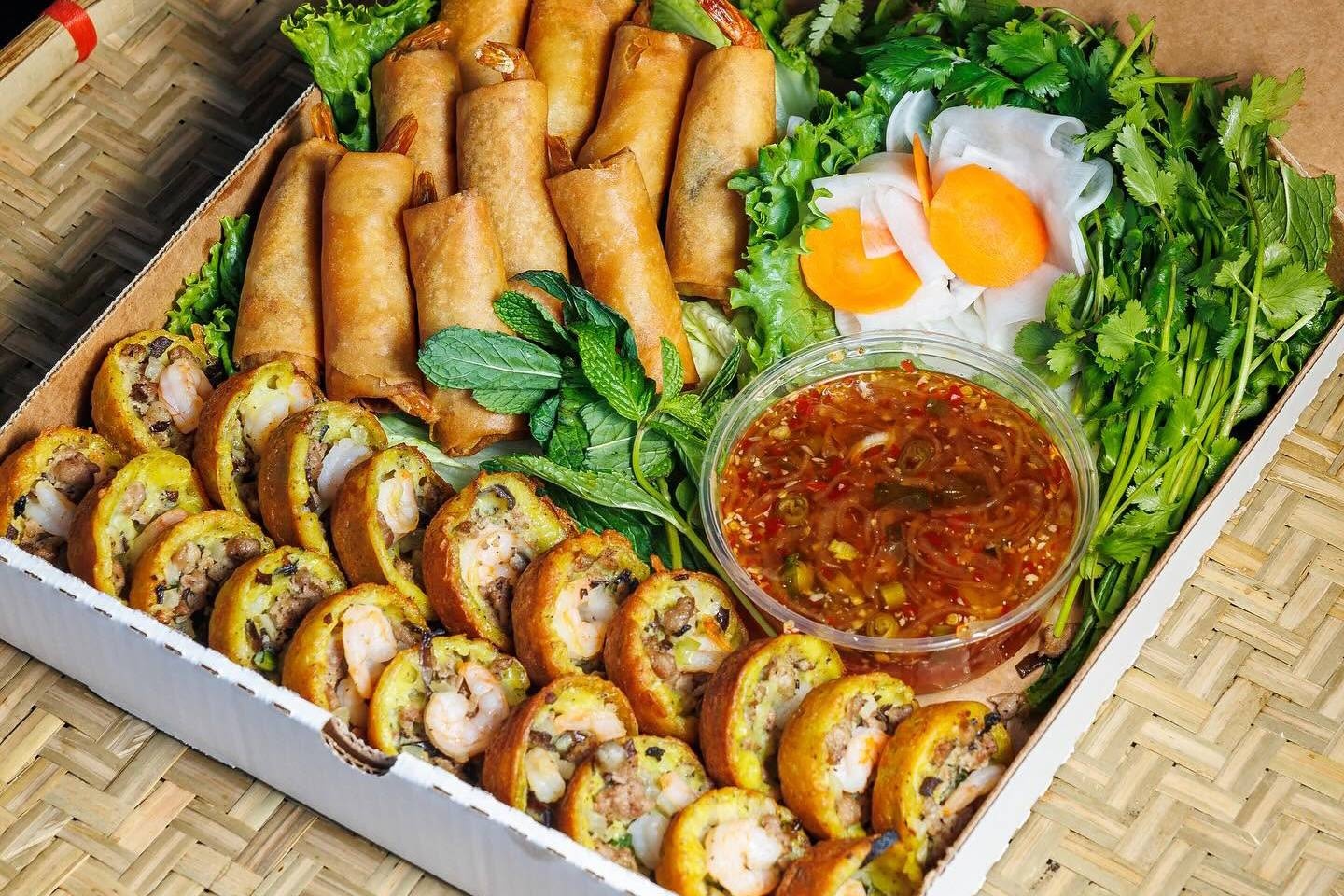 Banh khot Viet Nam tro thanh trao luu o My hinh anh