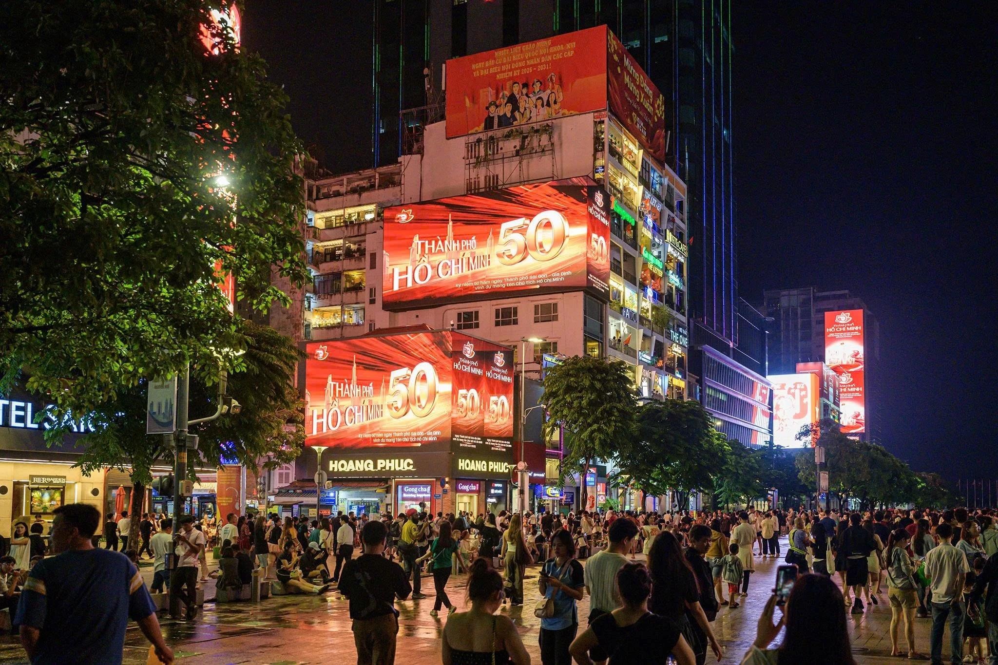 tau Thong Nhat anh 3