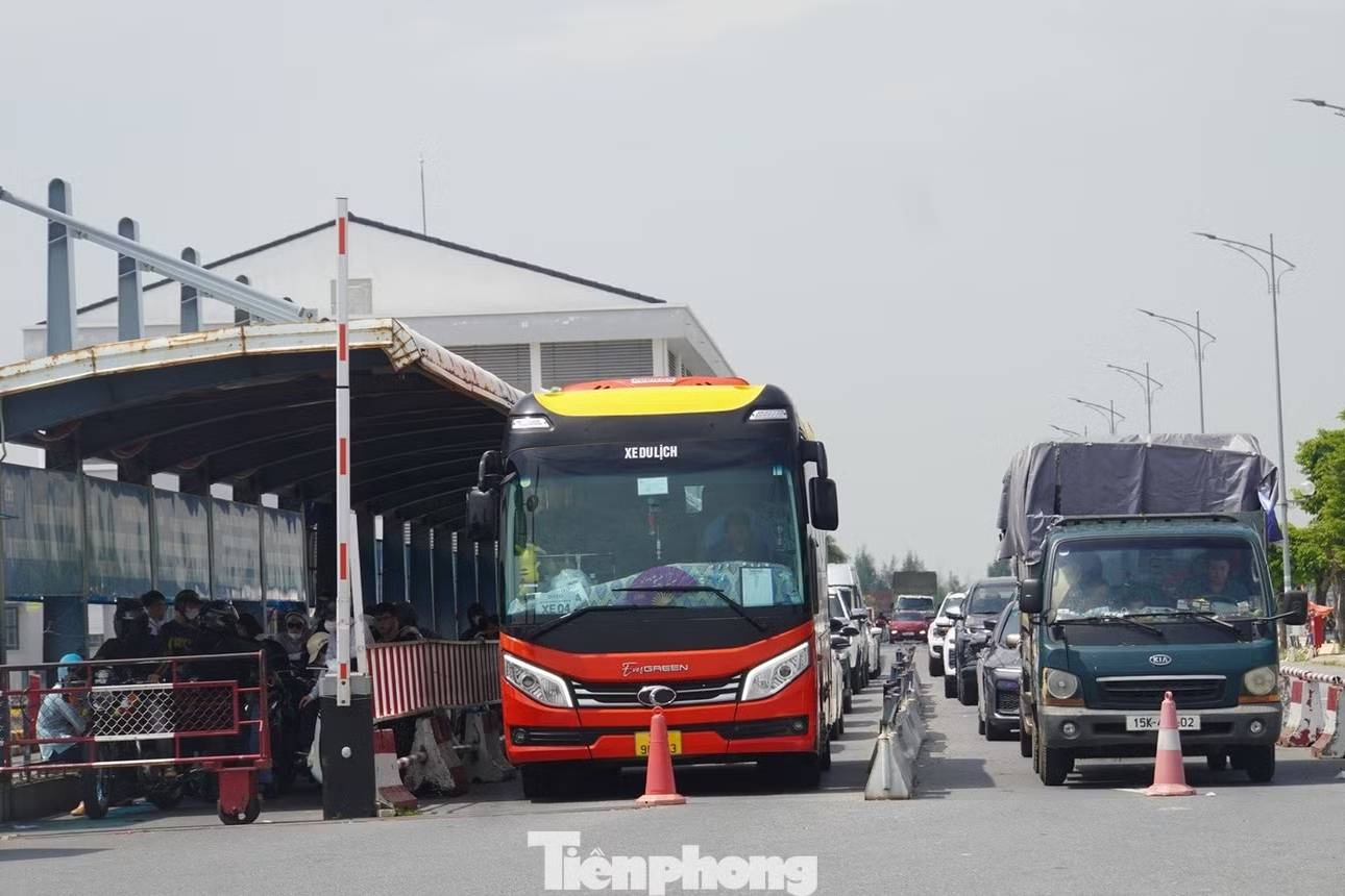 C&aacute;t B&agrave; ảnh 3