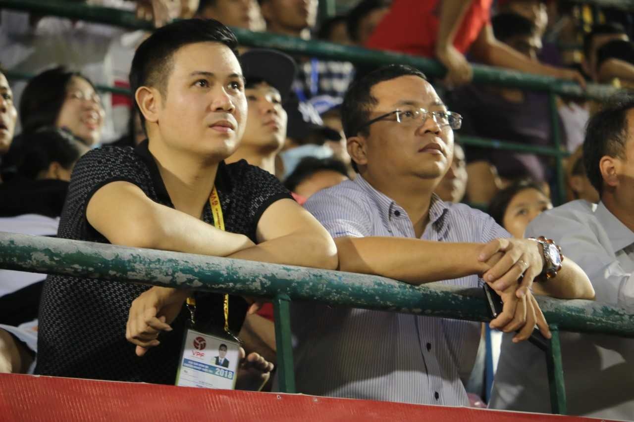 Bài chờ 6 ảnh 1 Bai cho 6 anh 1