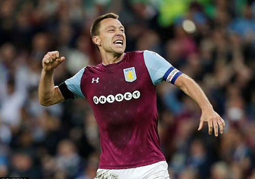 Terry cung Aston Villa vao chung ket, hang nghin CDV xuong san an mung hinh anh