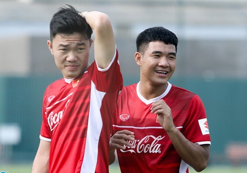 Xuan Truong thua nhan kha nang bi loai khoi U23 Viet Nam hinh anh