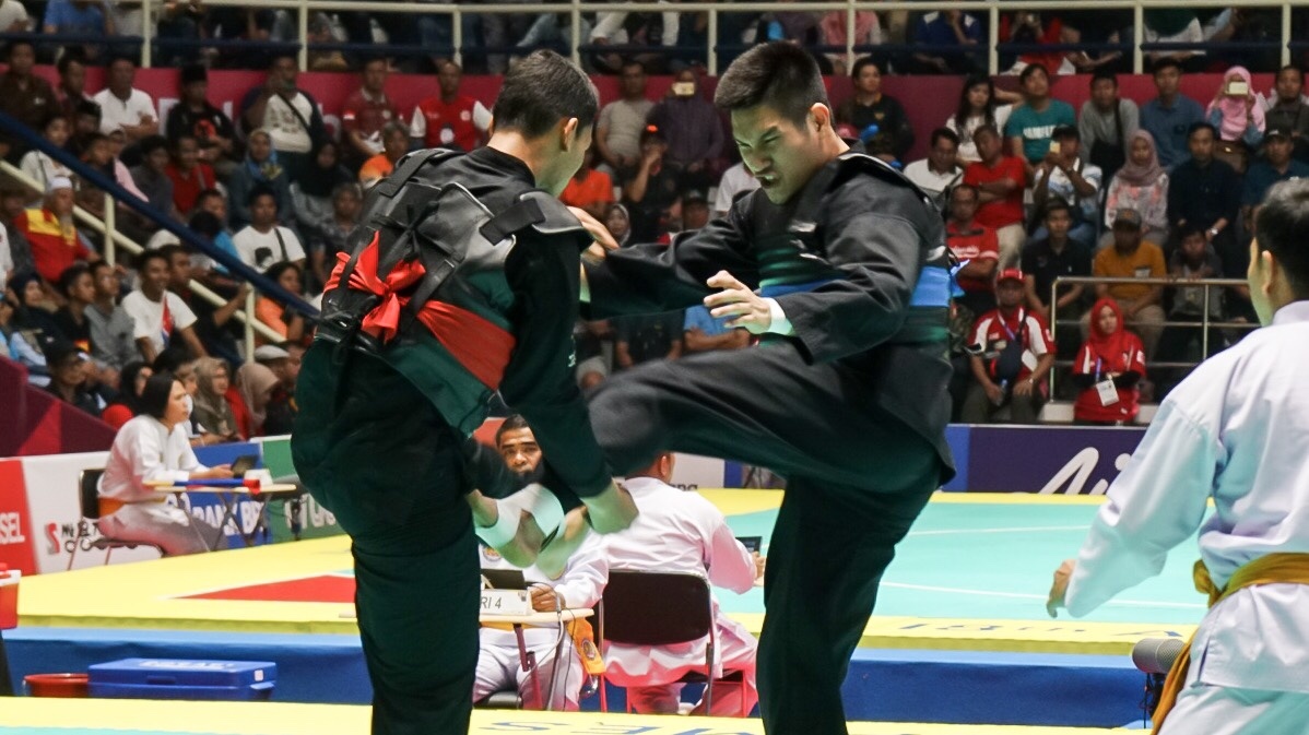 Bo truong Thanh nien & The thao Indonesia len tieng sau scandal xu ep hinh anh