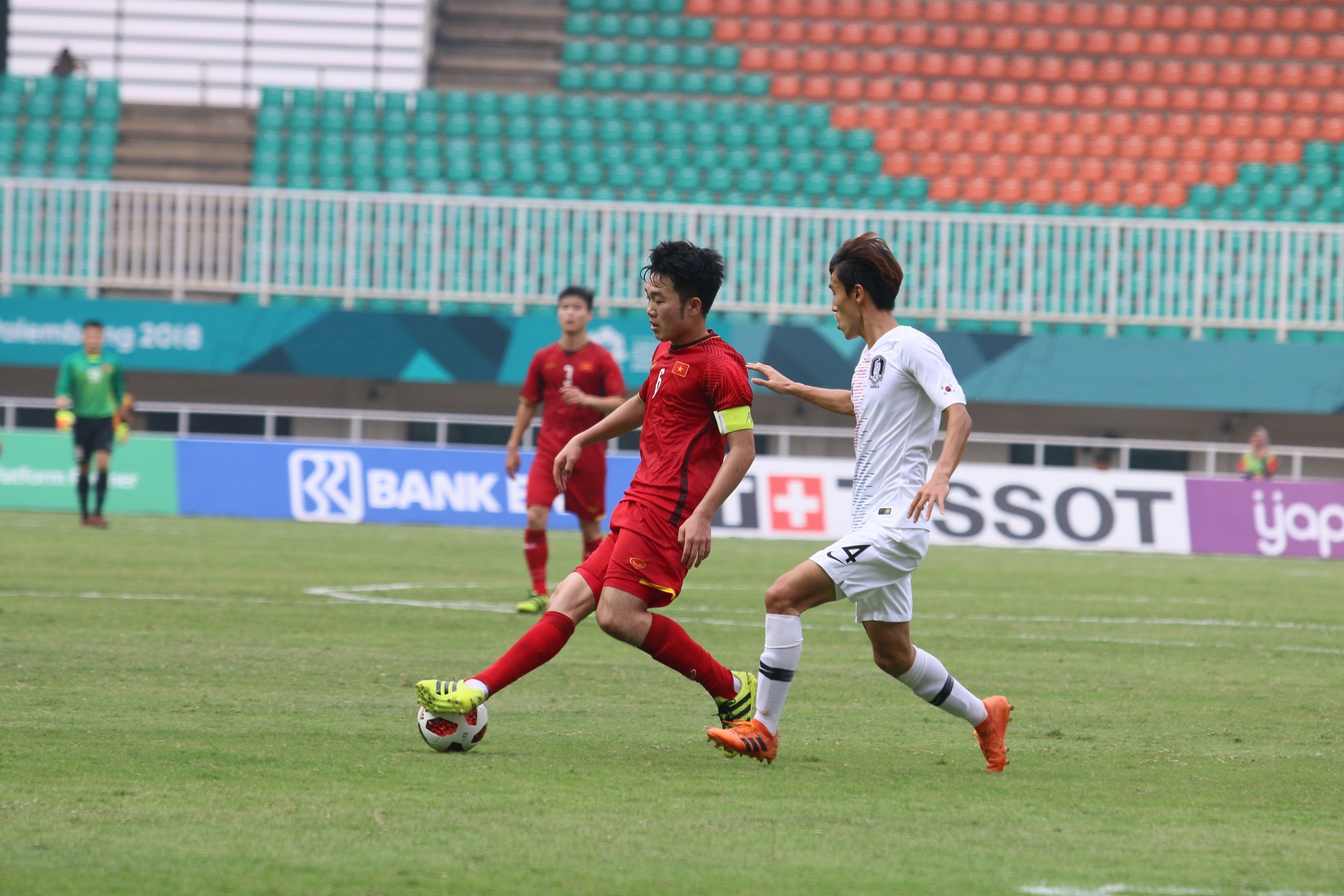 HLV Phan Thanh Hung: Olympic VN thua, khong the che rieng cac tien ve hinh anh