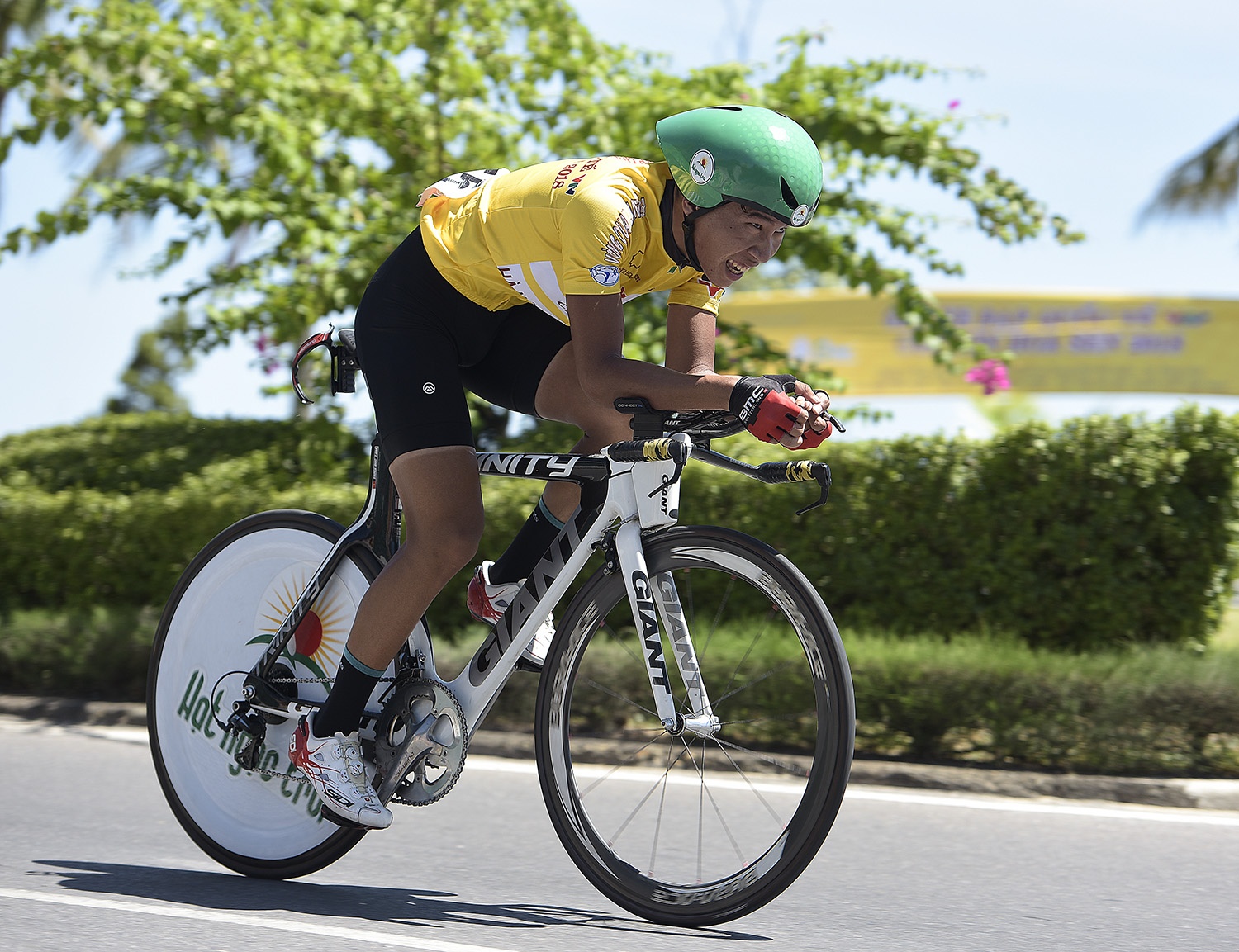 Ao vang khong doi chu sau chang 5 VTV Cup 2018 hinh anh