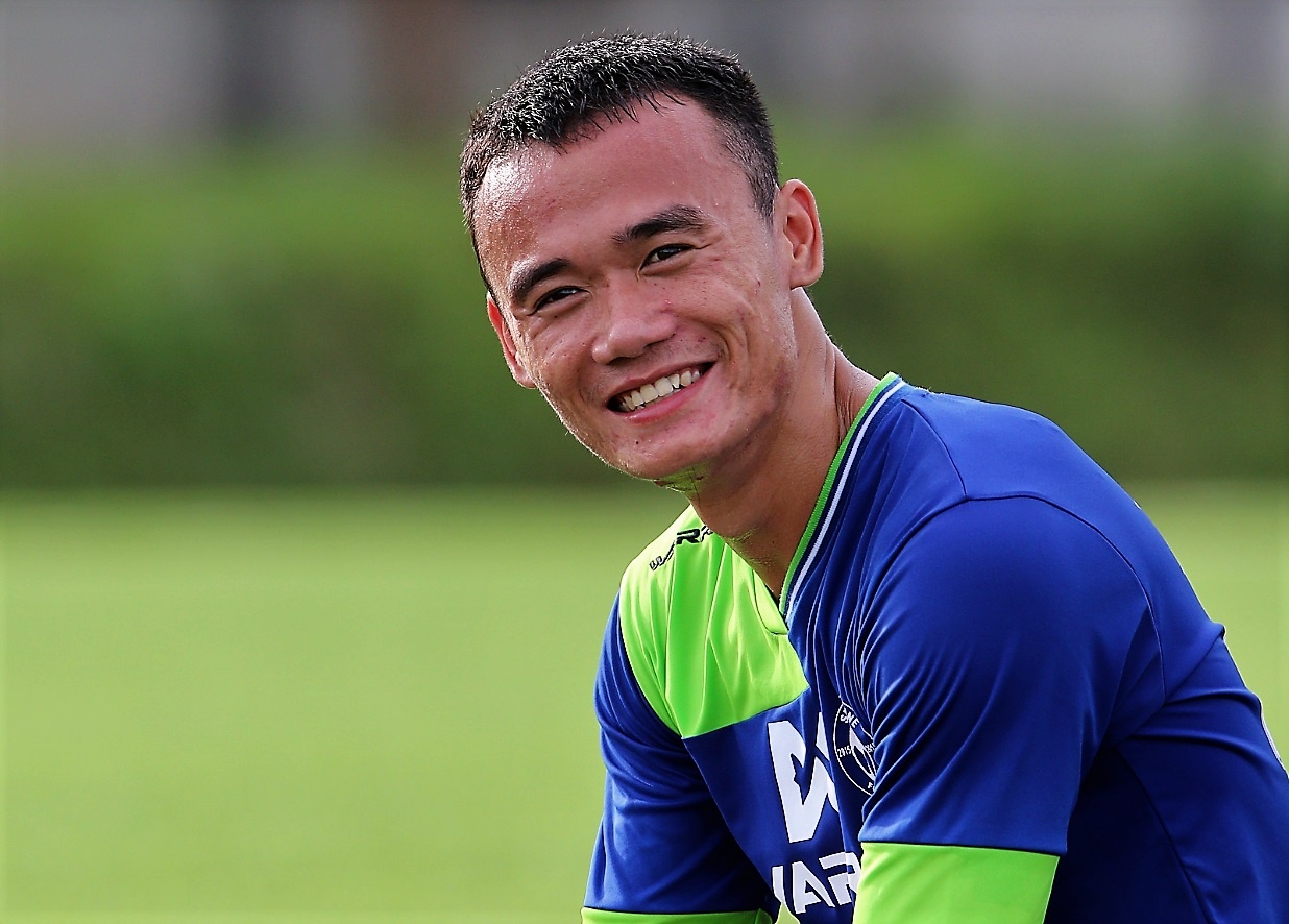 Cuu sao Lao League: DTVN can de phong 'Messi Lao' Vongchiengkham hinh anh