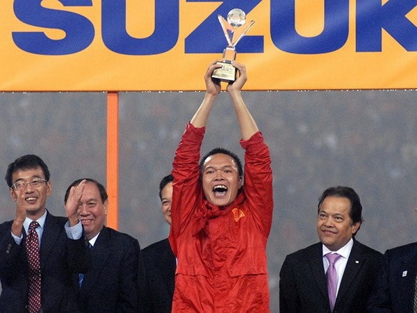 Duong Hong Son: 'Chung toi that bai vi ngu quen tren chien thang' hinh anh