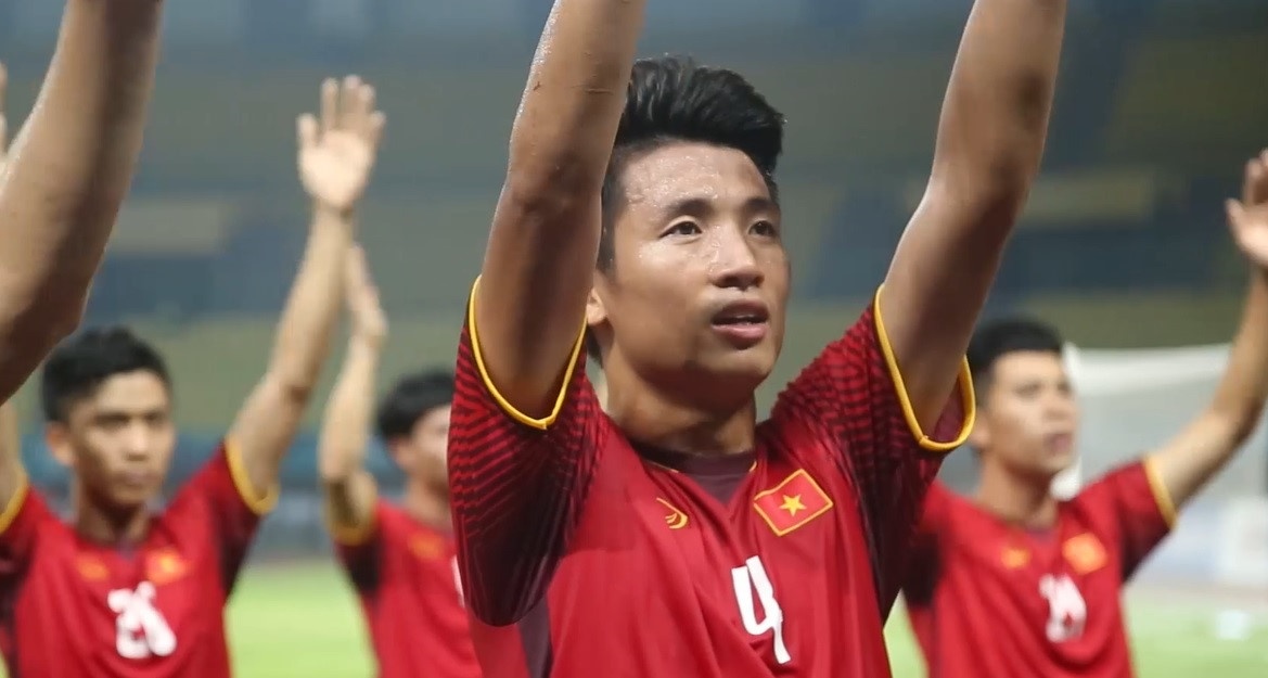 Bùi Tiến Dũng, đội tuyển Việt Nam, AFF Cup 2018, ảnh 5 Bui Tien Dung, doi tuyen Viet Nam, AFF Cup 2018, anh 5