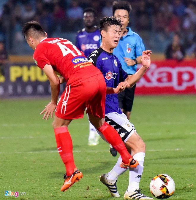 Đỗ Duy Mạnh, AFF Cup 2018, Ngôi sao AFF Cup 2018, Đội tuyển Việt Nam ảnh 4 Do Duy Manh, AFF Cup 2018, Ngoi sao AFF Cup 2018, Doi tuyen Viet Nam anh 4
