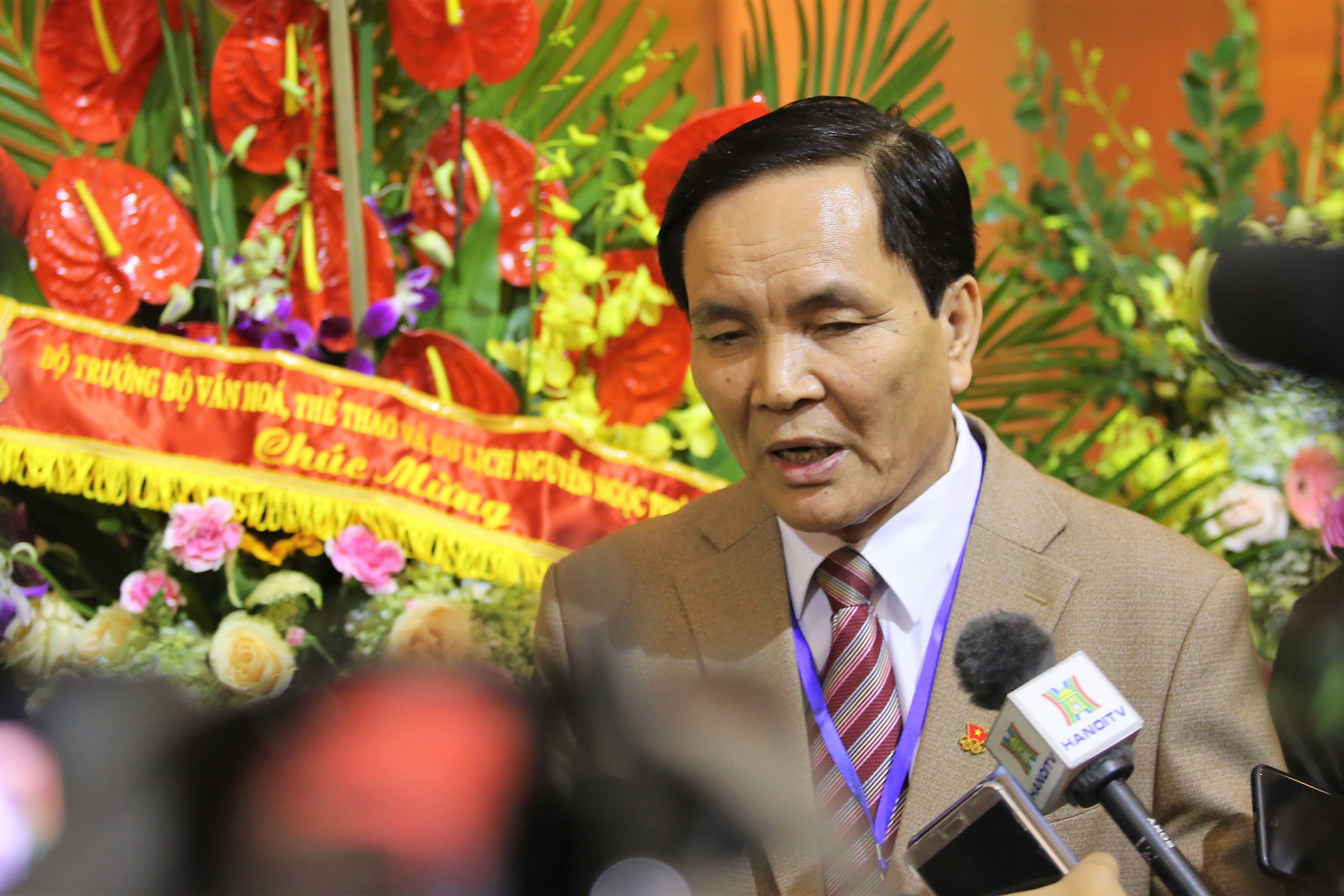 Tan Pho chu tich phu trach tai chinh muon thu it nhat 400 ty cho VFF hinh anh