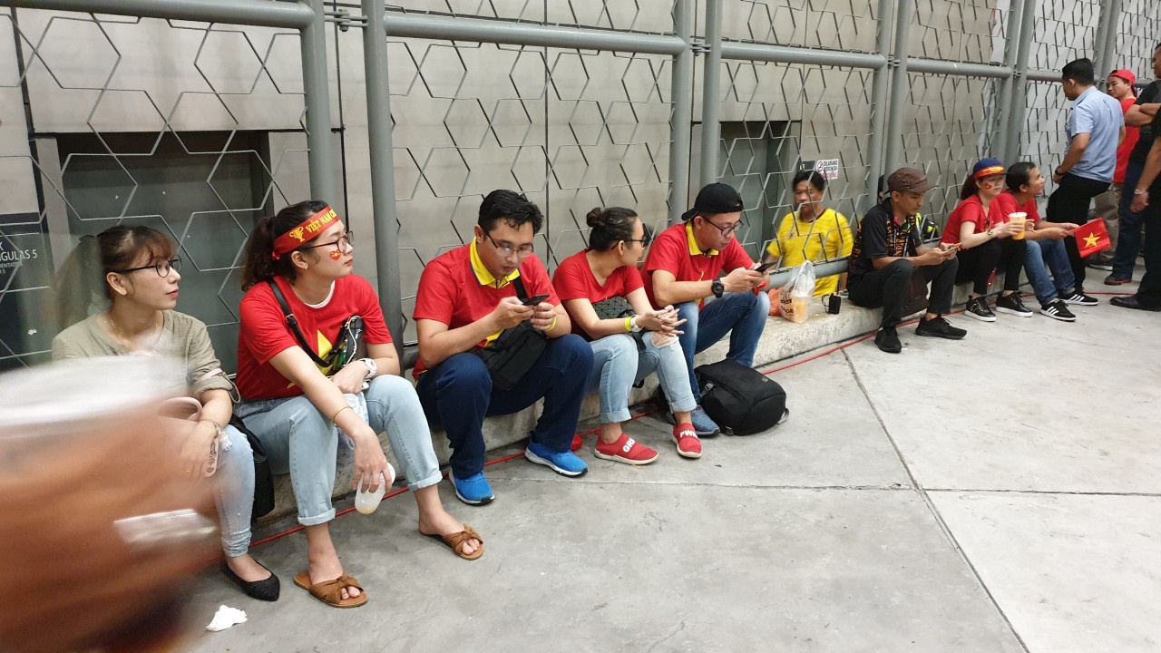 CĐV Việt Nam, CĐV Malaysia, AFF Cup 2018, Duy Hiếu ảnh 4 CDV Viet Nam, CDV Malaysia, AFF Cup 2018, Duy Hieu anh 4