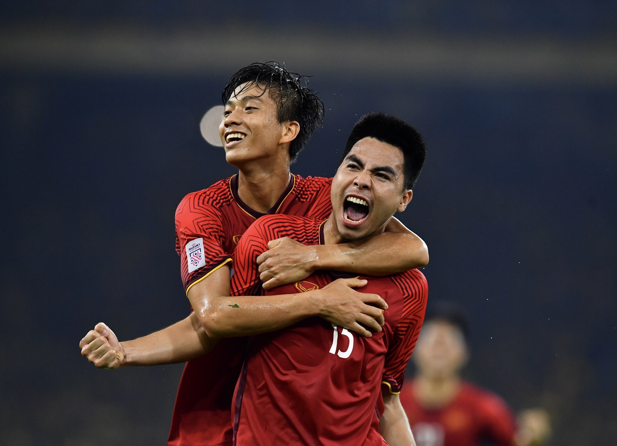 Phan Van Duc - tien dao ghi diem o AFF Cup nho qua trinh kho luyen hinh anh
