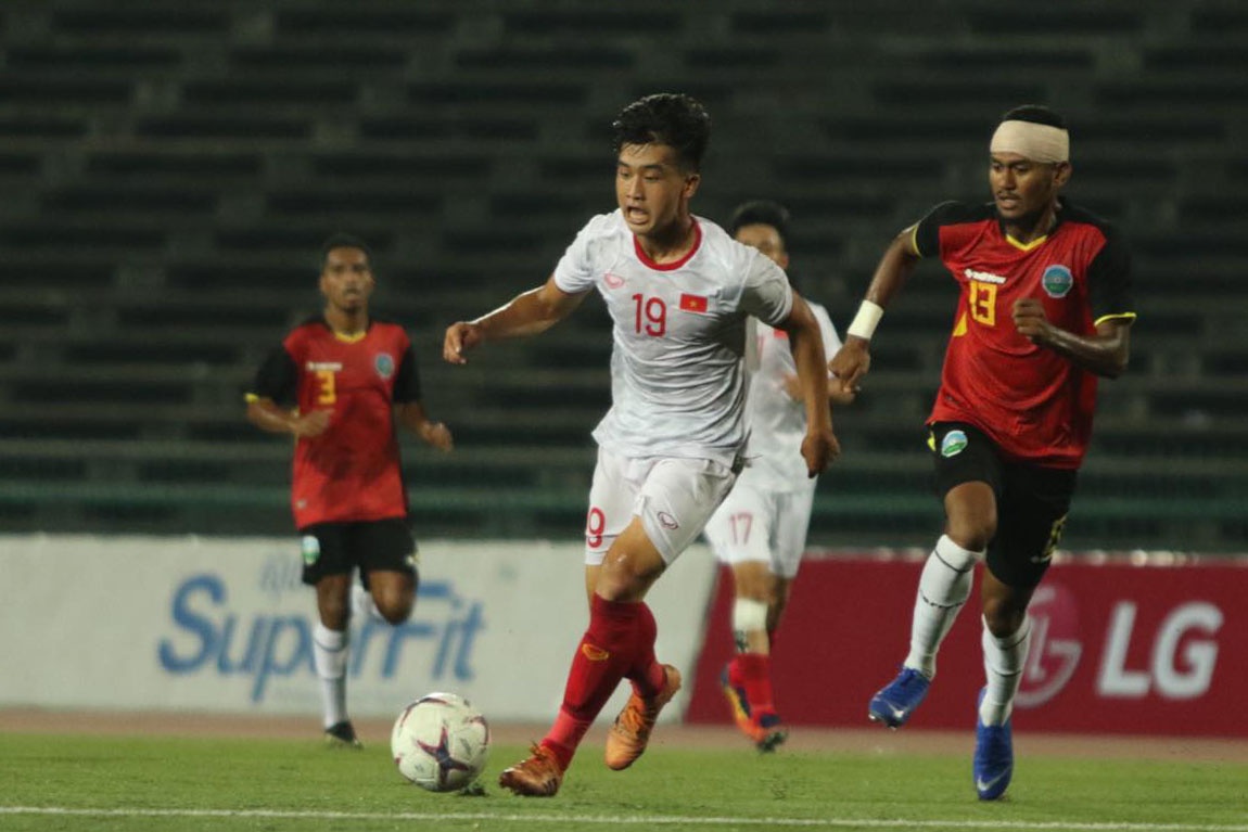 Minh Vuong,  Asian Cup 2019,  Virus truot pen,  doi tuyen Viet Nam anh 1