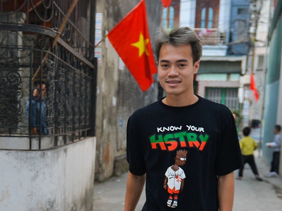 Van Toan giu thoi quen tham thay co giao dip Tet hinh anh