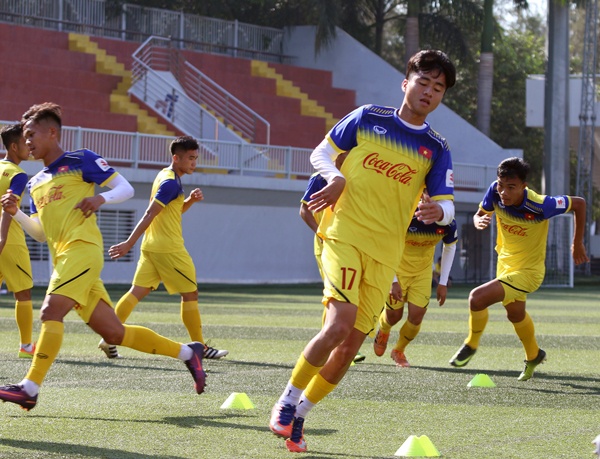 Phan Thanh Hau,  U22 Viet Nam,  U22 Dong Nam A, anh 2