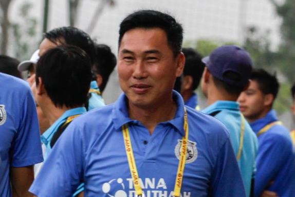 HLV doi Pho Hien tin nhieu hoc tro du suc choi cho U23 Viet Nam hinh anh