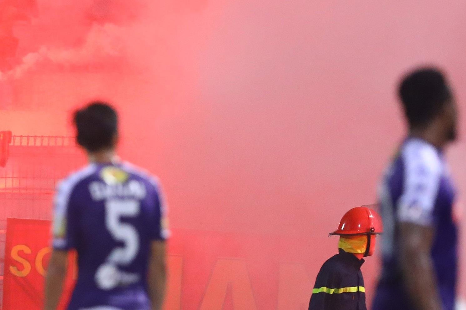 San Hang Day chim trong khoi vi CDV Hai Phong dot phao sang hinh anh