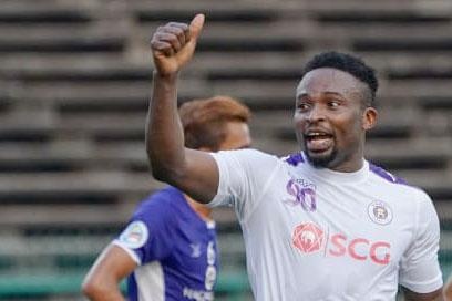 Thang dam Naga World, CLB Ha Noi cho dai chien o vong cuoi hinh anh