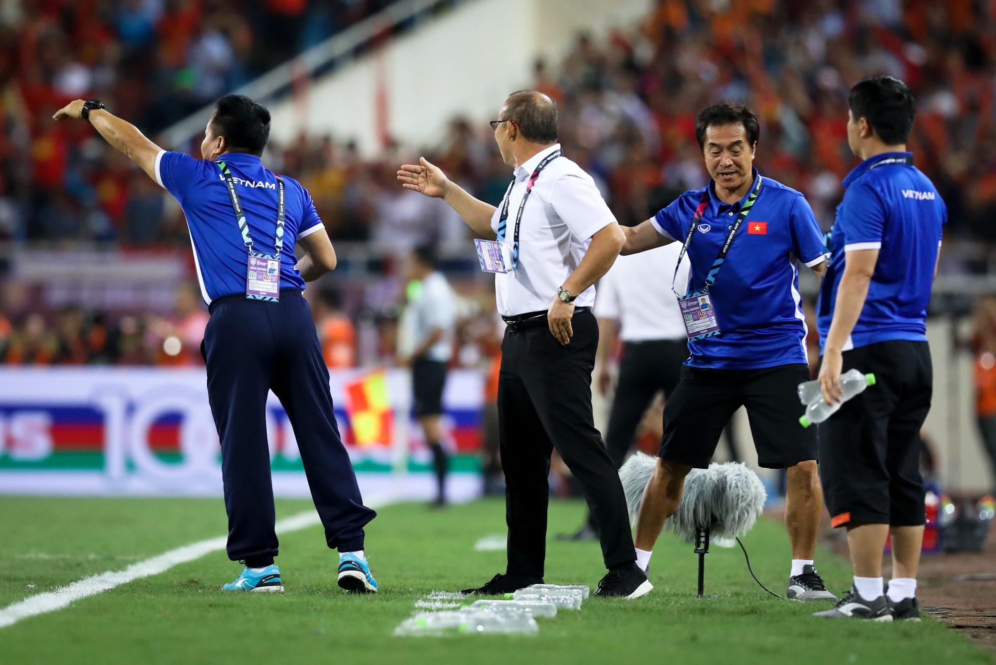 HLV Park dốc toàn lực cho cả SEA Games lẫn vòng loại World Cup ảnh 2 HLV Park doc toan luc cho ca SEA Games lan vong loai World Cup anh 2