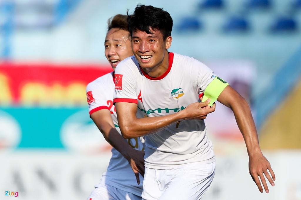 Viettel tiep HAGL: Cuoc dau giua 2 lo dao tao tre anh 2