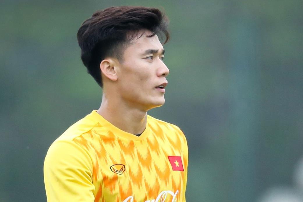 ‘Nhieu thu mon xung dang len tuyen Viet Nam hon Bui Tien Dung’ hinh anh