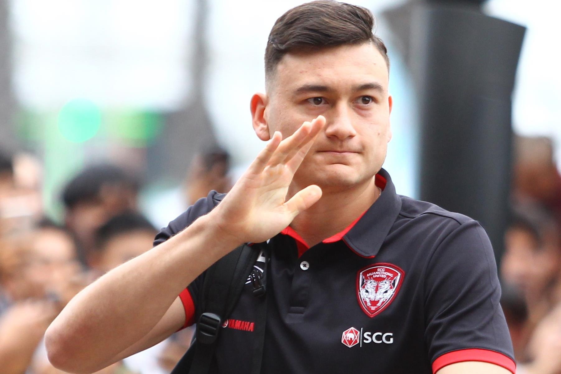 Van Lam vua ky tang fan, vua tra loi phong van hinh anh