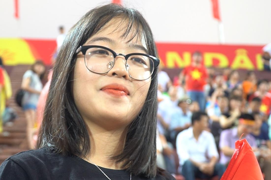 Nu CDV gui loi chuc toi hot boy U23 Viet Nam hinh anh