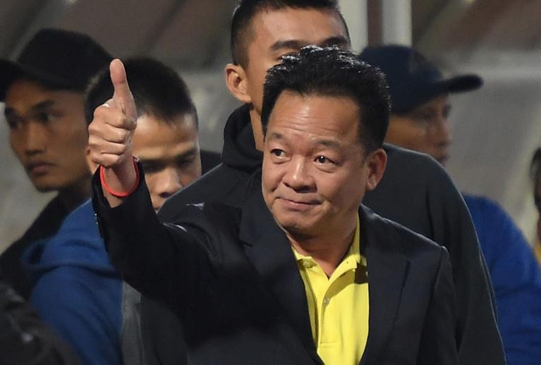 Bau Hien hua tao moi dieu kien de Dinh Trong chua chan thuong hinh anh