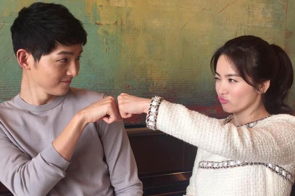 Cap Song Hye Kyo - Song Joong Ki tung la VDV truot bang hinh anh