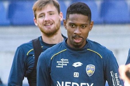 Cau thu Viet kieu Phap co the som khoac ao doi tuyen quoc gia hinh anh