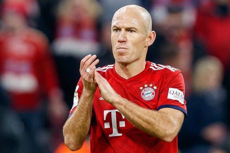Arjen Robben quyet dinh giai nghe hinh anh