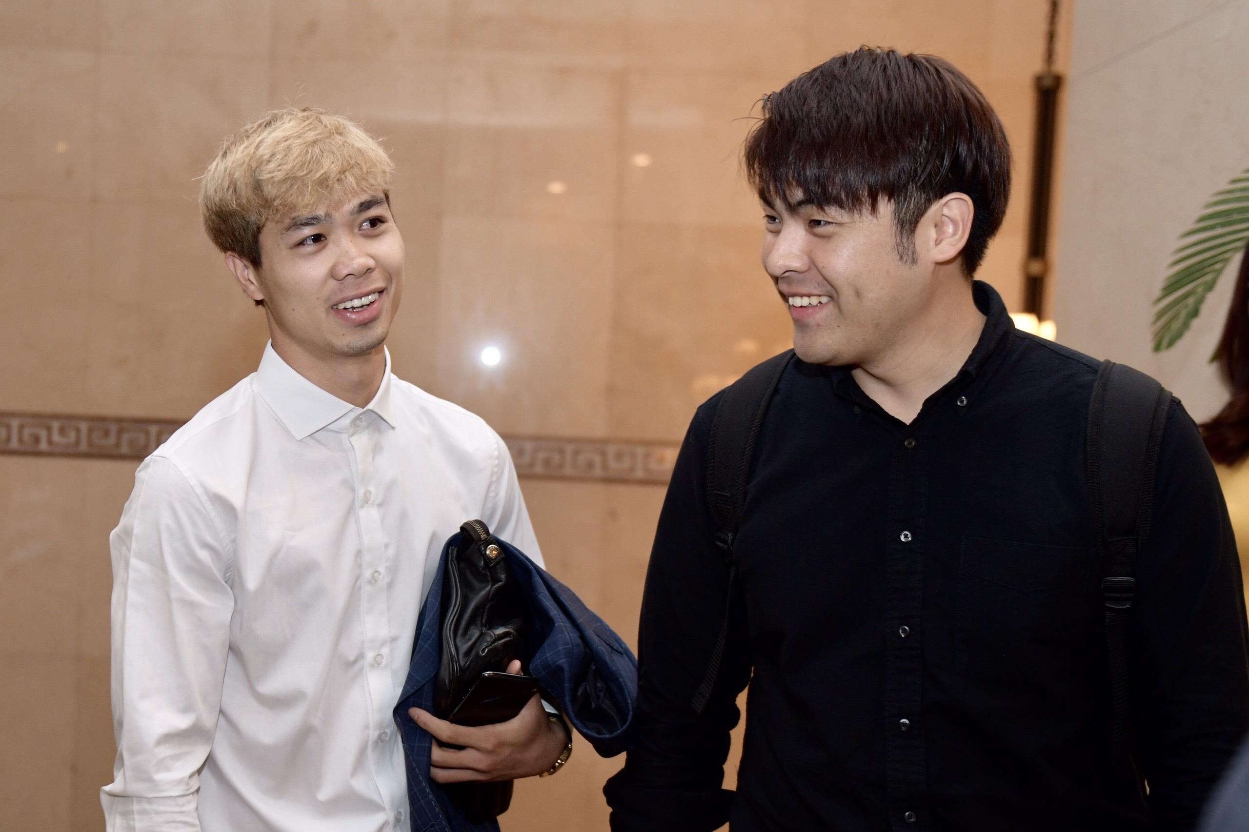 Công Phượng bảnh bao lập kỷ lục bóng đá Việt Nam ảnh 2 Cong Phuong banh bao lap ky luc bong da Viet Nam anh 2