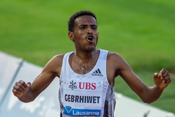 Cuu a quan the gioi tuot HCV vi an mung som hinh anh