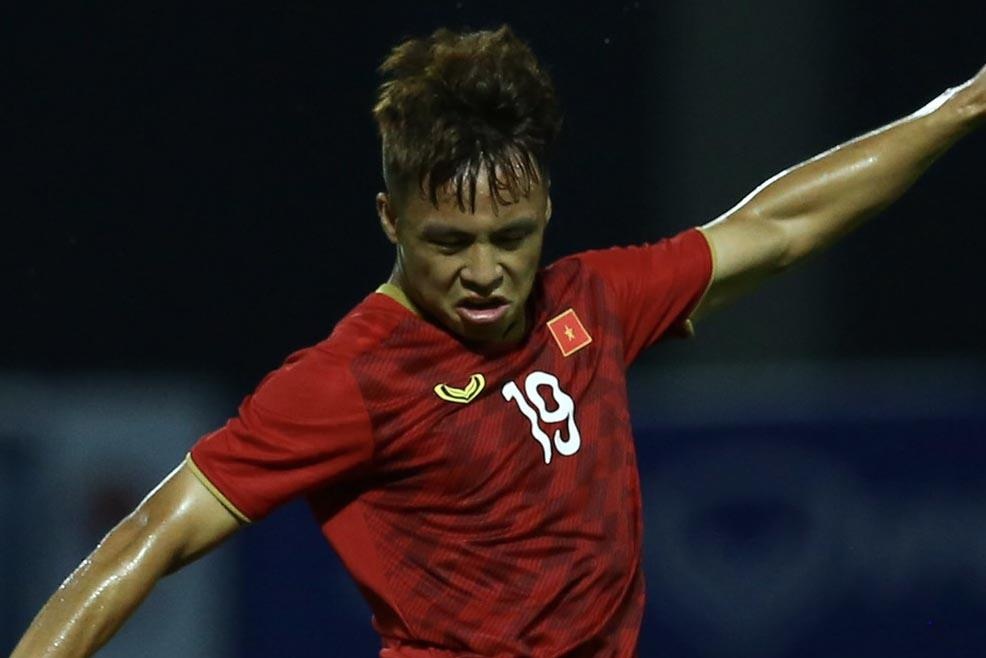 Sao tre U23 Viet Nam hanh phuc khi mac lai so ao cua Quang Hai hinh anh